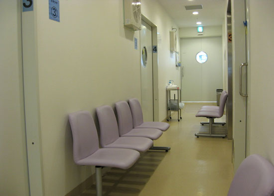 手術室前の待合所